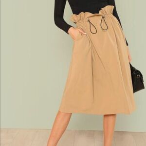 Ruffle waist drawstring skirt